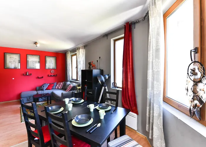 Gondola Flat Number 2