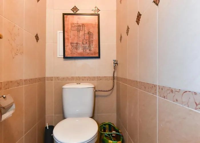 Gondola Flat Number 2