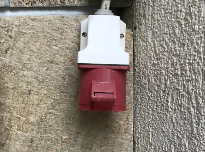 公寓 Gondola Flat Number 2 *