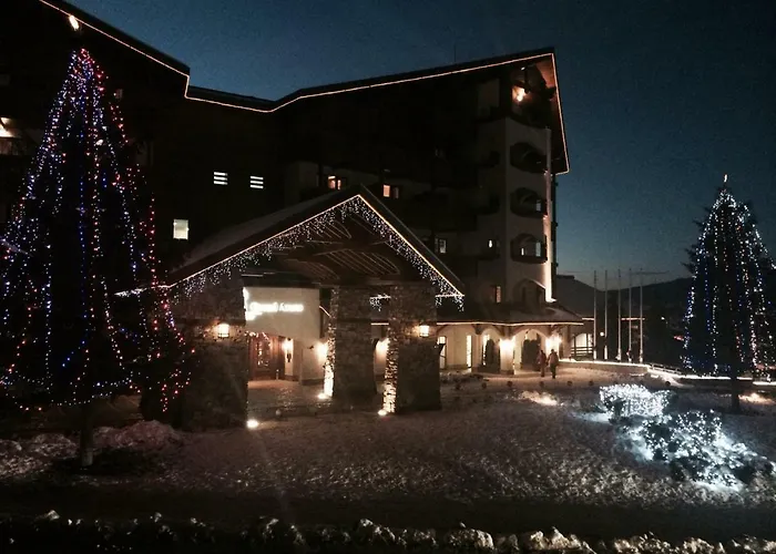 Gondola Flat Number 2 *